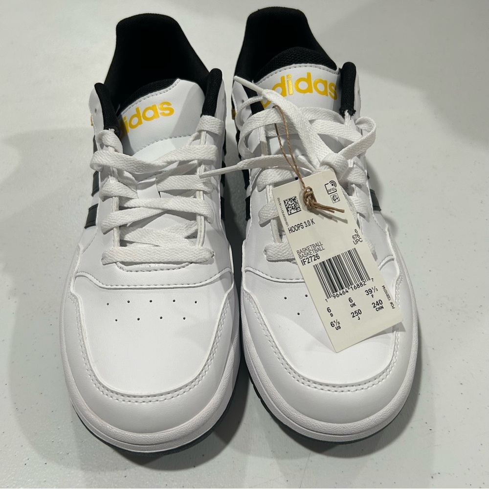 adidas Hoops 3.0 Sneaker, White/Black/Bold Gold, 6.5 US Unisex Big Kid